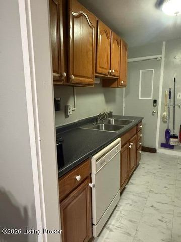 1040 Cherokee Rd APT F1, Louisville, KY 40204