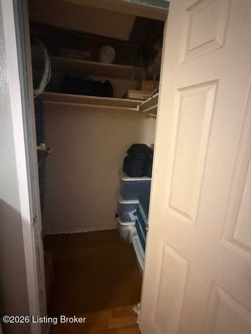 1040 Cherokee Rd APT F1, Louisville, KY 40204
