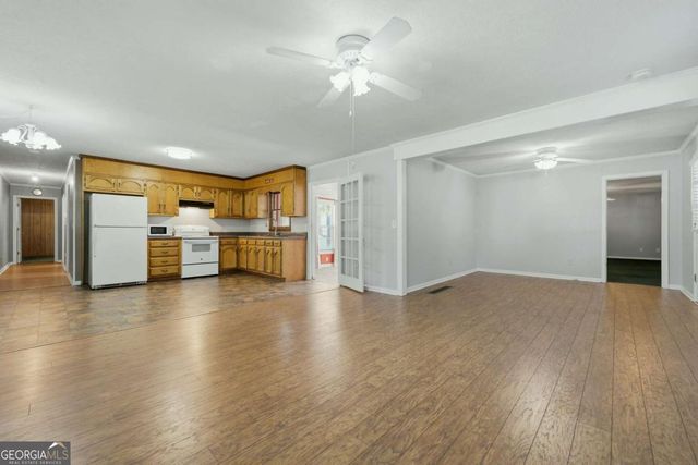 152 Hunters Lane, Powder Springs, GA 30127