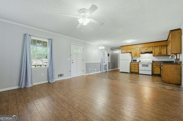 152 Hunters Lane, Powder Springs, GA 30127