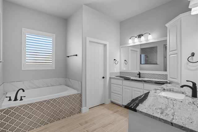 8658 King Ranch Dr, Corpus Christi, TX 78414