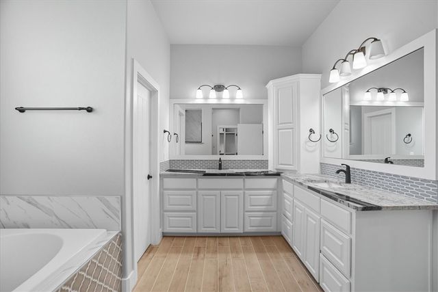 8658 King Ranch Dr, Corpus Christi, TX 78414