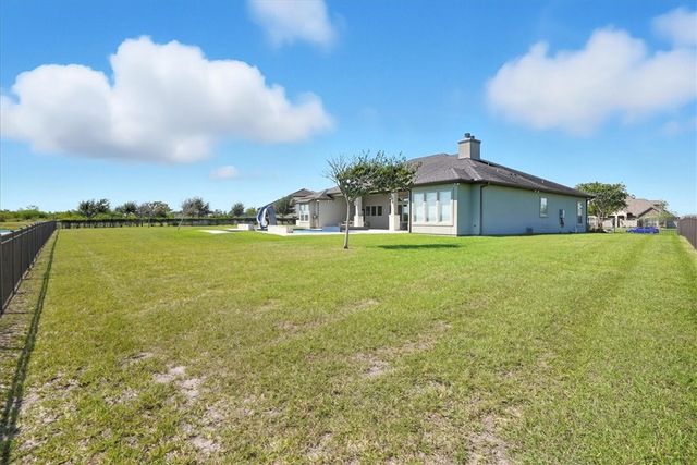 8658 King Ranch Dr, Corpus Christi, TX 78414