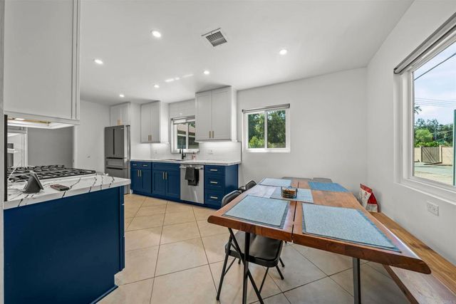 1722 San Pasqual Valley Road, Escondido, CA 92027