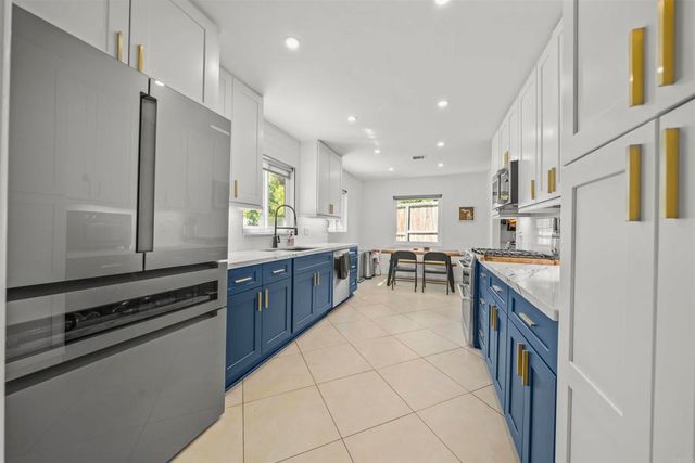 1722 San Pasqual Valley Road, Escondido, CA 92027