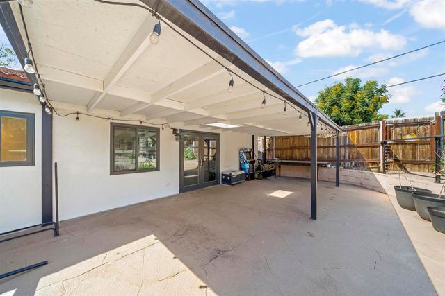 1722 San Pasqual Valley Road, Escondido, CA 92027