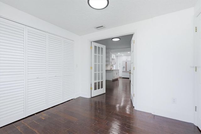 2520 HUNTINGTON AVENUE, Sarasota, FL 34232