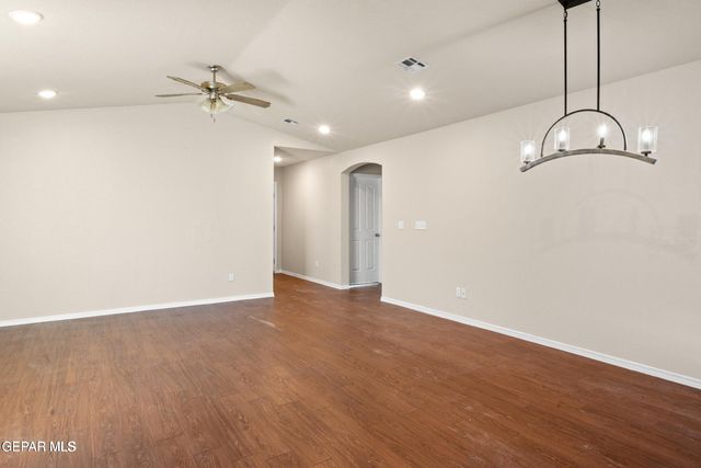 760 Villa Seca Drive, Horizon City, TX 79928