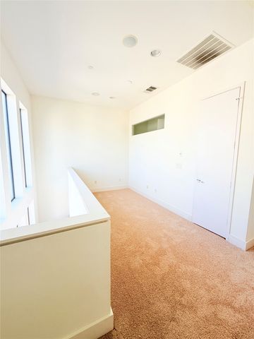 1600 N Haskell Avenue 11, Dallas, TX 75204