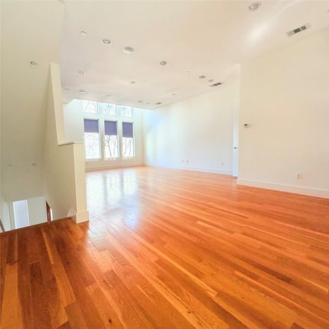 1600 N Haskell Avenue 11, Dallas, TX 75204