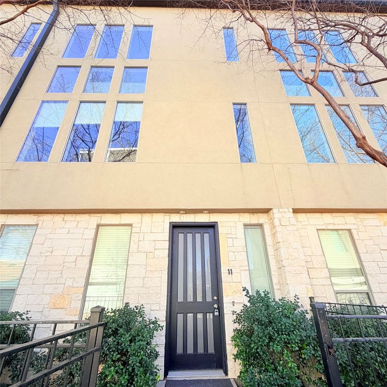 1600 N Haskell Avenue 11, Dallas, TX 75204