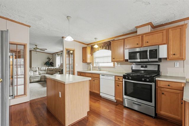 6589 Moss Lake Drive, Hudsonville, MI 49426