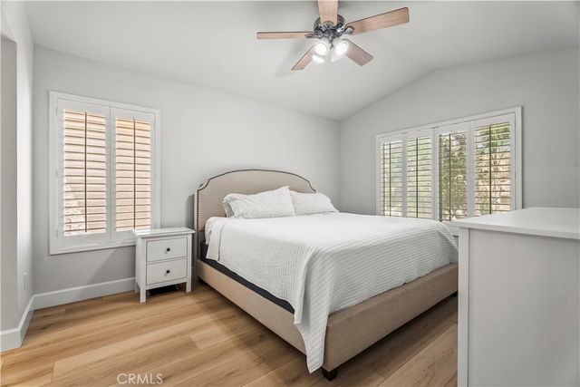 28154 Guilford Lane, Saugus, CA 91350