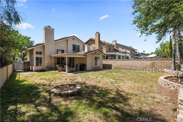 28154 Guilford Lane, Saugus, CA 91350