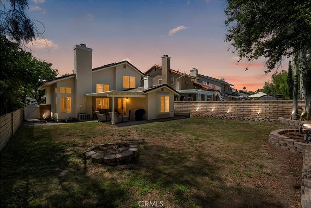 28154 Guilford Lane, Saugus, CA 91350