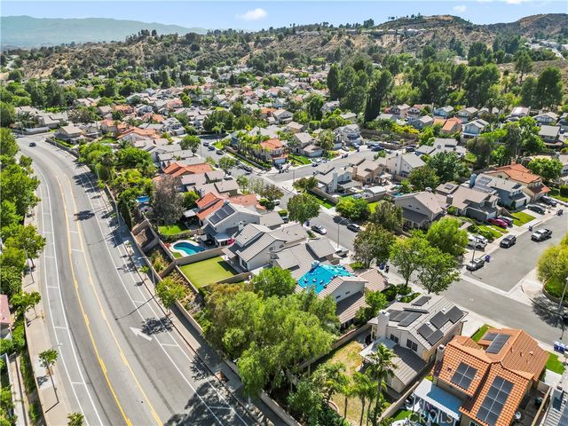 28154 Guilford Lane, Saugus, CA 91350
