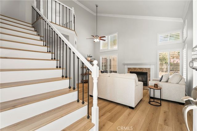 28154 Guilford Lane, Saugus, CA 91350