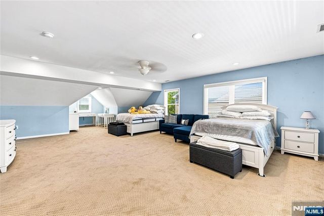 253 Birchwood Road, New Milford, NJ 07646