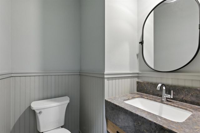 711 Ball Street, Galveston, TX 77550