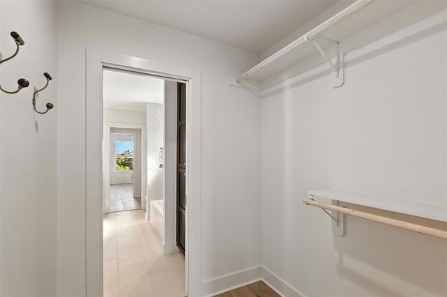 711 Ball Street, Galveston, TX 77550