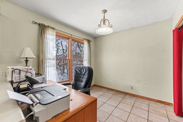 116 Liverpool Drive SE, Poplar Grove, IL 61065