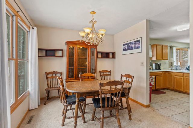 116 Liverpool Drive SE, Poplar Grove, IL 61065