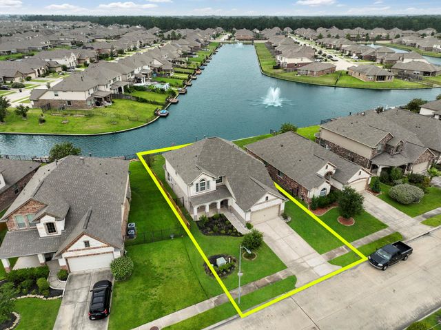3719 Lake Bend Shore Drive, Spring, TX 77386
