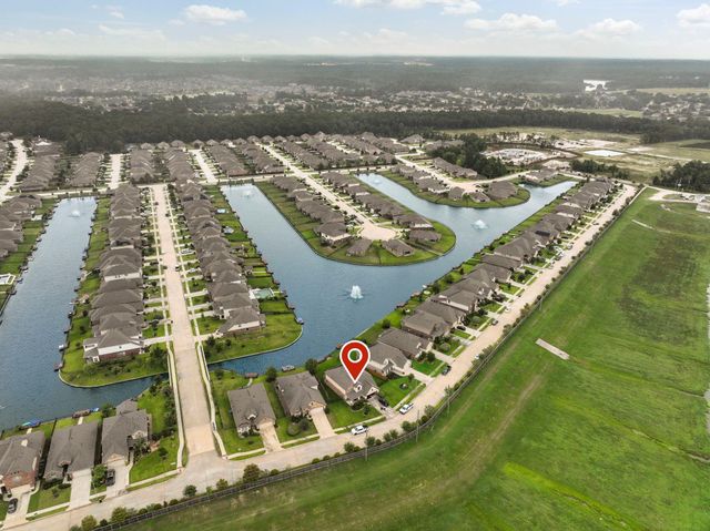 3719 Lake Bend Shore Drive, Spring, TX 77386