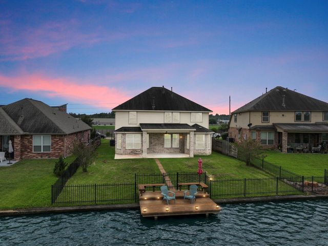 3719 Lake Bend Shore Drive, Spring, TX 77386