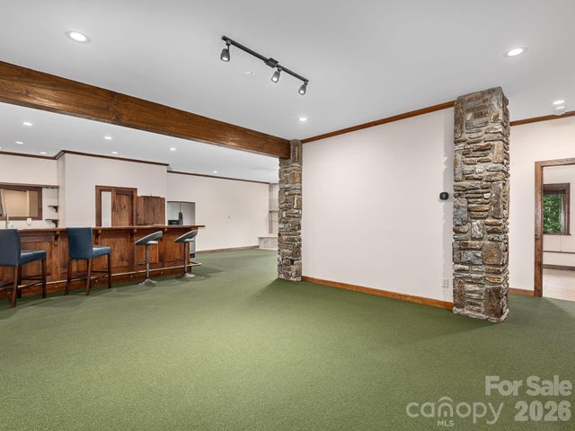 248 Wisdom Cove Road, Flat Rock, NC 28731