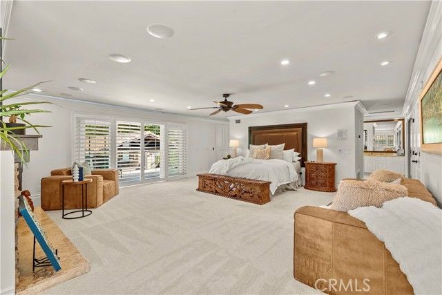 19151 Fowler, Santa Ana, CA 92705