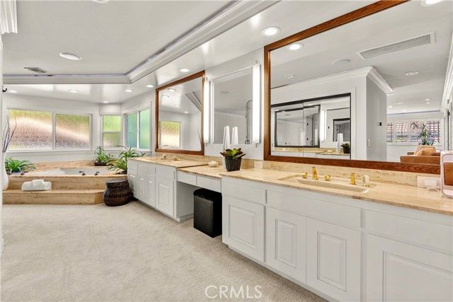 19151 Fowler, Santa Ana, CA 92705