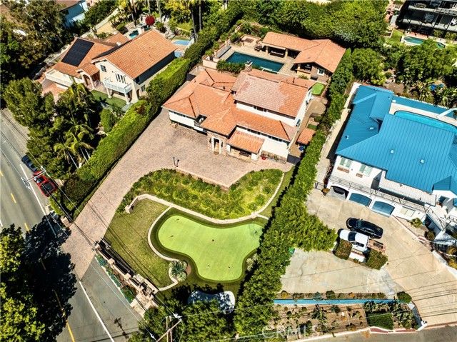 19151 Fowler, Santa Ana, CA 92705