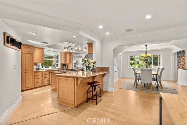 19151 Fowler, Santa Ana, CA 92705