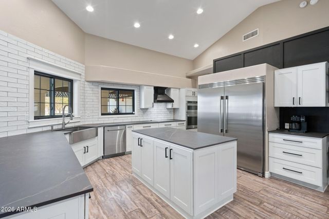 23828 N 97TH Avenue, Peoria, AZ 85383