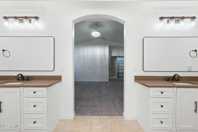 23828 N 97TH Avenue, Peoria, AZ 85383