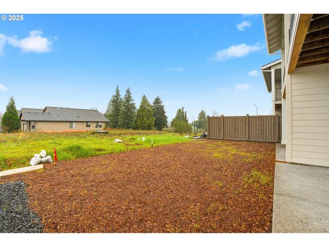 4690 Se 2nd St, Gresham, OR 97080