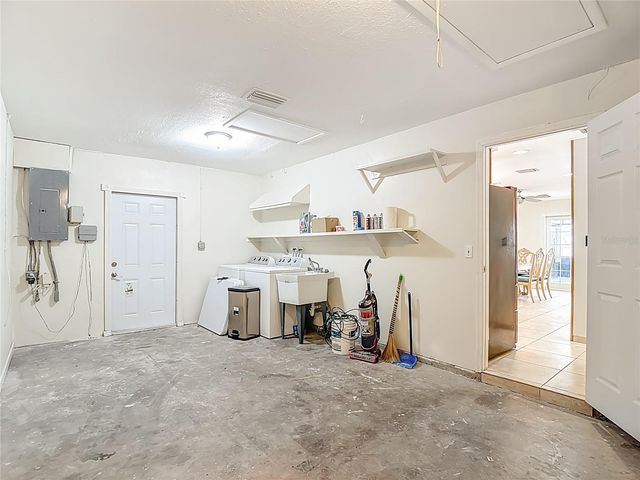 11020 PEPPERTREE LANE, Port Richey, FL 34668