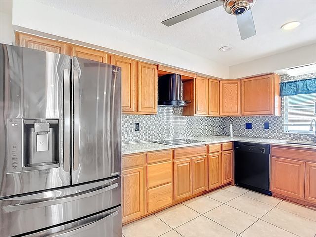 11020 PEPPERTREE LANE, Port Richey, FL 34668