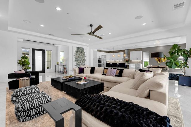 81910 Mountain Spur Drive, La Quinta, CA 92253