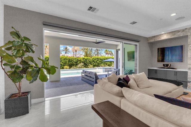 81910 Mountain Spur Drive, La Quinta, CA 92253