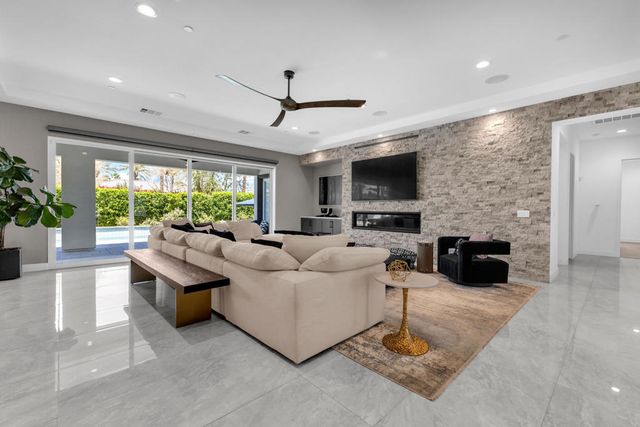 81910 Mountain Spur Drive, La Quinta, CA 92253