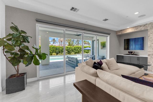 81910 Mountain Spur Drive, La Quinta, CA 92253