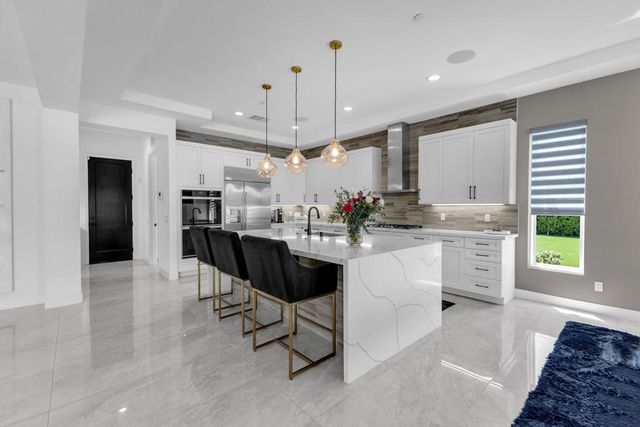 81910 Mountain Spur Drive, La Quinta, CA 92253