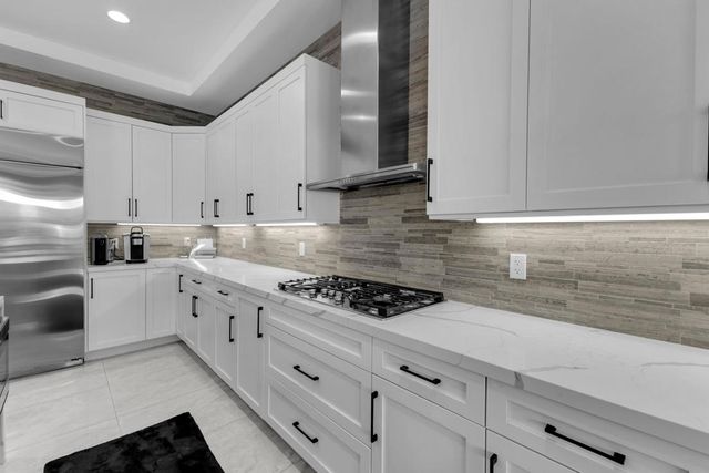81910 Mountain Spur Drive, La Quinta, CA 92253