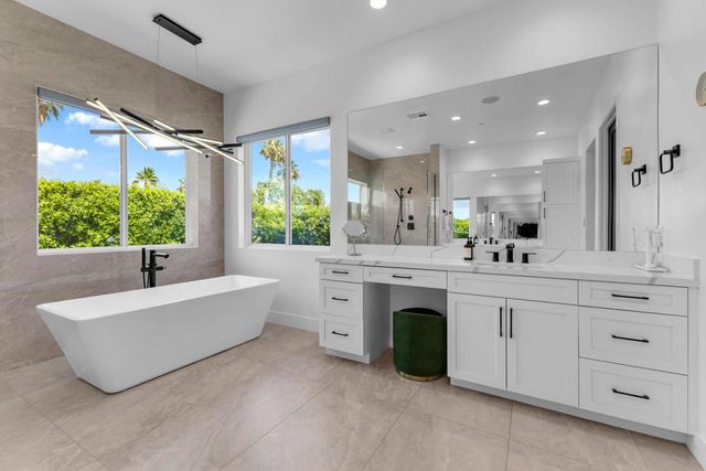 81910 Mountain Spur Drive, La Quinta, CA 92253