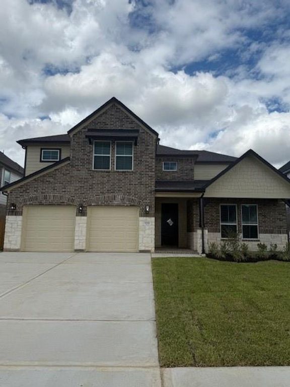 3211 Bushy Hawthorne Drive, Conroe, TX 77301
