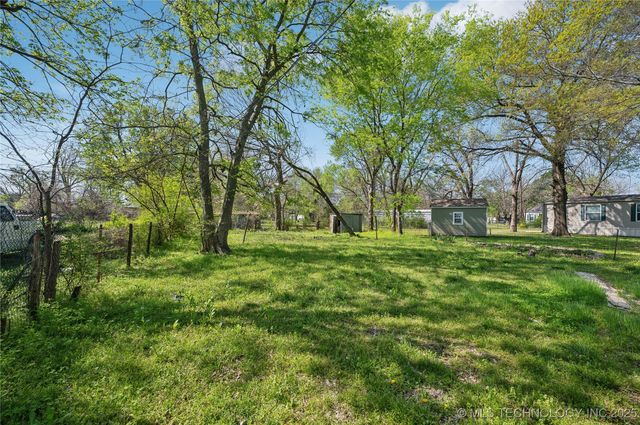 1109 E Holden Street, Muskogee, OK 74403