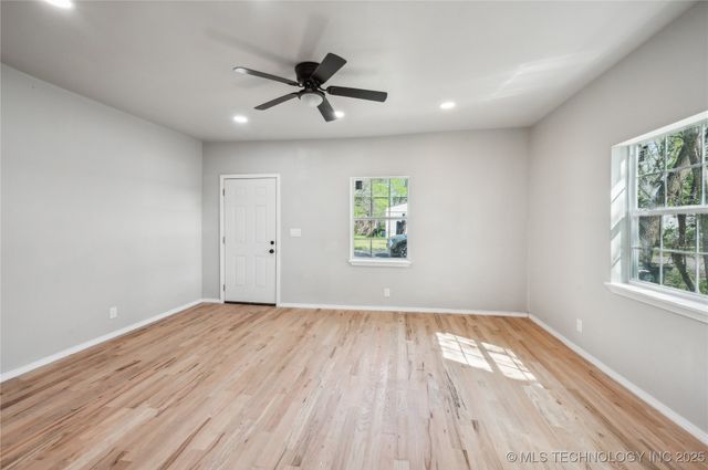 1109 E Holden Street, Muskogee, OK 74403