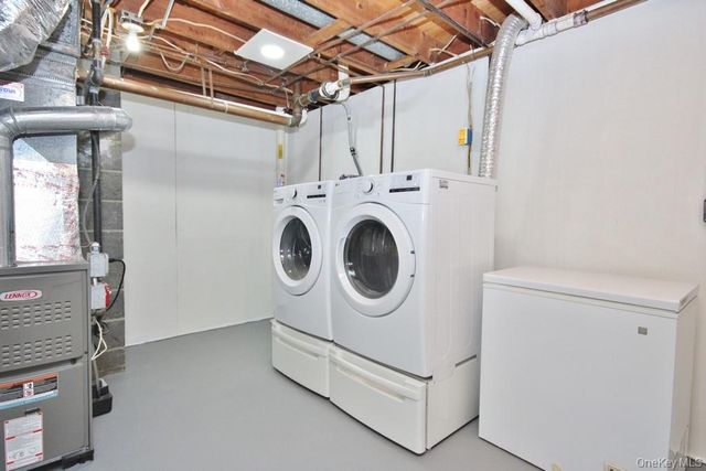 52 Scotchtown Drive, Middletown, NY 10941